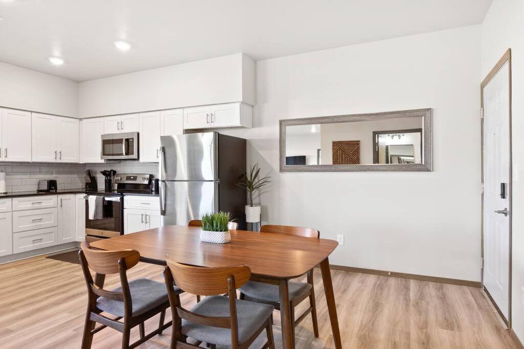 Апартаменти Brand New 2 Bd 2 Bth Near Dt And Perry District Спокен Екстер'єр фото